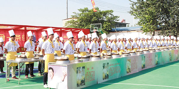 石家庄新东方烹饪学校告诉你学厨师好不好学