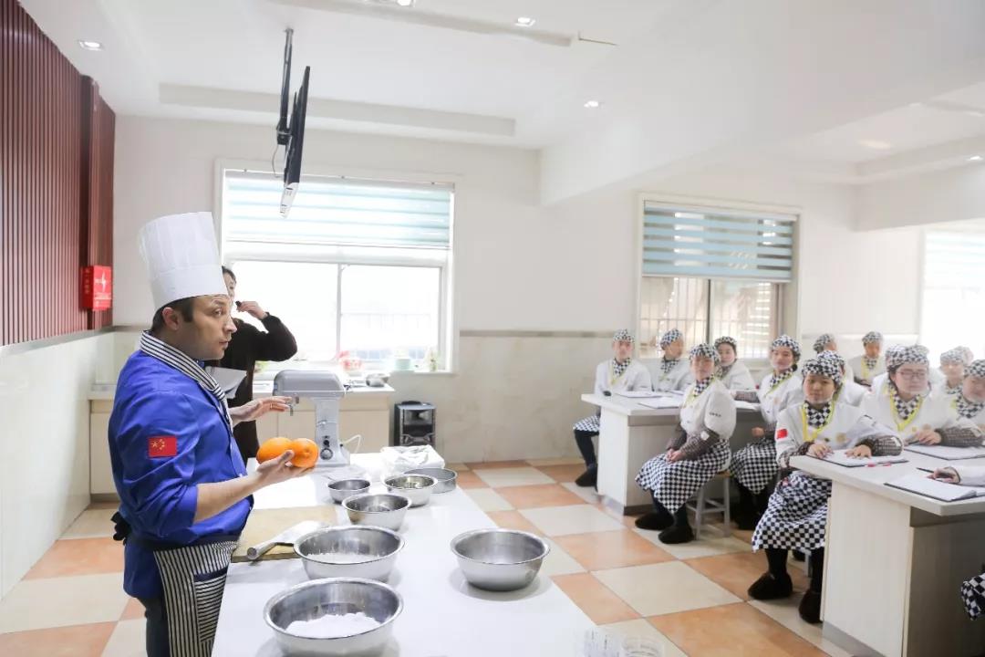 唐人街探案，石家庄新东方烹饪学校寻师
